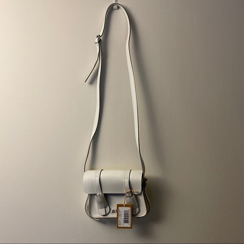 DR. MARTENS KIEV SATCHEL NWT